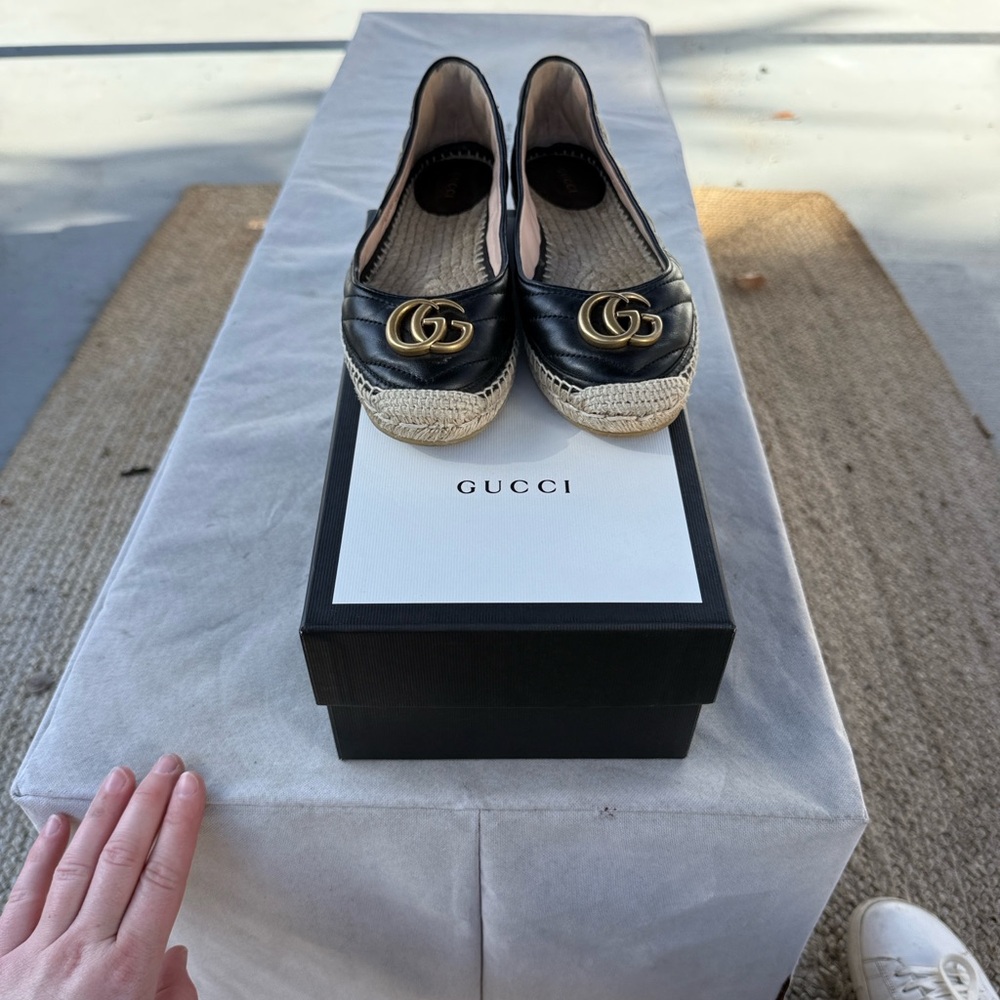 Gucci Black Leather Espadrille Flats with Gold GG